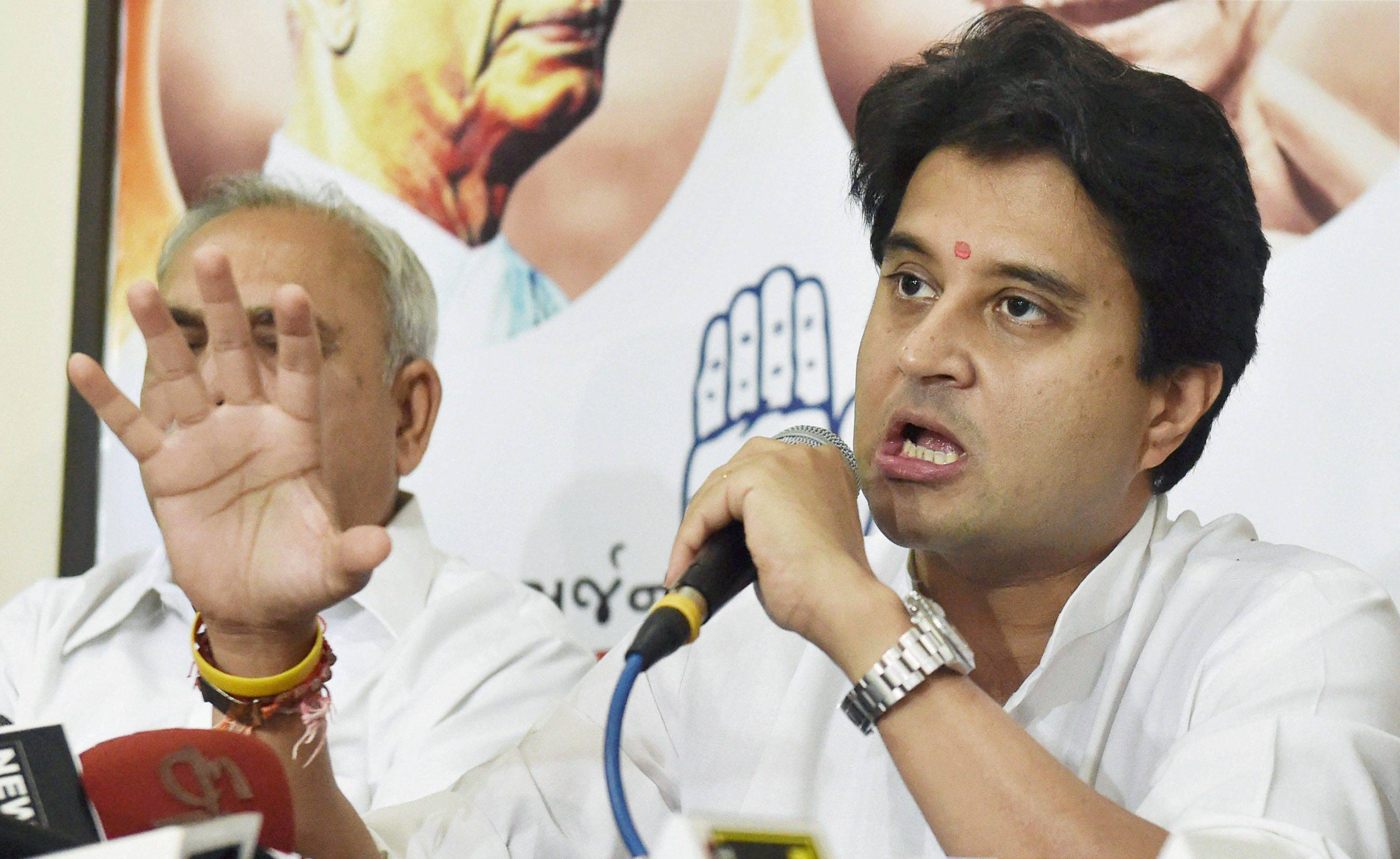 BJP Should Explain Low GDP Growth In Gujarat: Scindia&nbsp;